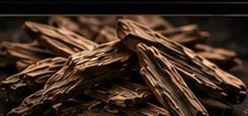 Oud wood
